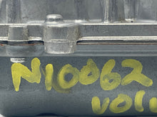 Load image into Gallery viewer, ECU ECM COMPUTER Volvo C30 V40 V70 2006 06 2007 07 08 - NW63278
