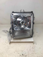Load image into Gallery viewer, FOG LAMP LIGHT SRX 04 05 06 07 08 09 Bumper Mounted Right - NW81311
