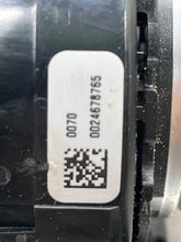 Load image into Gallery viewer, Temperature Controls Volkswagen Tiguan 2019 - NW398868

