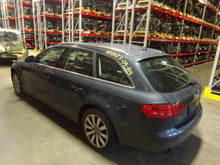 Load image into Gallery viewer, CARRIER ASSEMBLY Audi A4 S4 09 10 11 12 13 14 - NW45959
