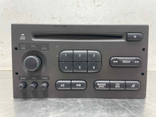 Load image into Gallery viewer, RADIO Saab 9-3 2000 00 2001 01 2002 02 2003 03 - NW402043
