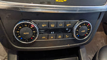 Load image into Gallery viewer, FRONT TEMPERATURE CONTROLS Gl350 Gl450 Gl550 GL63 AMG GLE300d 14-17 - NW398821
