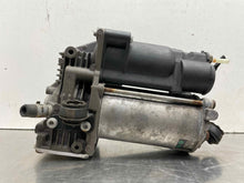 Load image into Gallery viewer, SUSPENSION AIR COMPRESSOR PUMP Gl350 Gl450 Gl550 GL63 12-19 - NW392029
