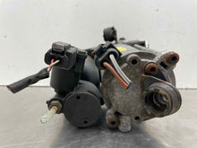 Load image into Gallery viewer, SUSPENSION AIR COMPRESSOR PUMP Gl350 Gl450 Gl550 GL63 12-19 - NW392029
