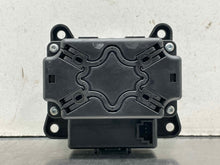 Load image into Gallery viewer, RADIO G55 G550 G63 Gl350 Gl450 Gl550 GL63 AMG ML350 ML450 ML550 14-16 - NW402004
