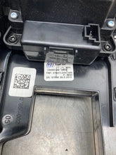 Load image into Gallery viewer, RADIO G55 G550 G63 Gl350 Gl450 Gl550 GL63 AMG ML350 ML450 ML63 12-14 - NW402006
