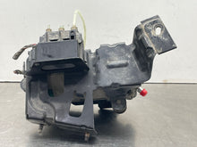 Load image into Gallery viewer, SUSPENSION AIR COMPRESSOR PUMP Gl350 Gl450 Gl550 GL63 12-19 - NW392030
