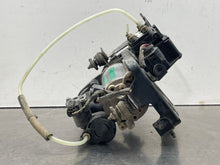 Load image into Gallery viewer, SUSPENSION AIR COMPRESSOR PUMP Gl350 Gl450 Gl550 GL63 12-19 - NW392030
