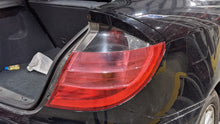 Load image into Gallery viewer, TAIL LIGHT LAMP ASSEMBLY C230 C240 C32 C320 02 03 04 Right - NW407934

