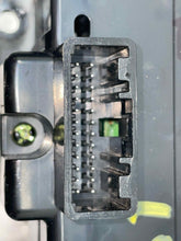 Load image into Gallery viewer, Temperature Controls  DODGE 1500 PICKUP 2015 - NW407559
