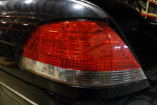 Load image into Gallery viewer, OUTER TAIL LIGHT LAMP 750i 750il 750LI 760li Alpina B7 06-08 Left - NW180674
