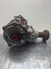 Load image into Gallery viewer, TRANSFER CASE Land Rover Evoque 14 15 16 17 18 19 - NW407907
