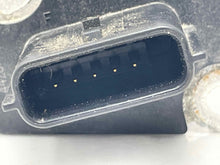 Load image into Gallery viewer, Mass Air Flow Sensor Meter MAF EX35 EX37 FX35 FX37 FX50 G25 G35 03-15 - NW5023
