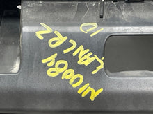 Load image into Gallery viewer, GRILLE Land Rover LR2 2008 08 2009 09 2010 10 Lower - NW98611
