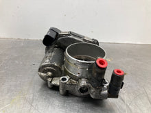 Load image into Gallery viewer, THROTTLE BODY Volkswagen Jetta 2011 11 2012 12 2.0L - NW408296
