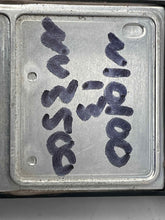 Load image into Gallery viewer, Mass Air Flow Sensor Meter MAF EX35 EX37 FX35 FX37 FX50 G25 G35 03-15 - NW5022
