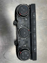 Load image into Gallery viewer, TEMPERATURE CONTROLS Volkswagen Golf Golf GTI 2017 17 - NW408579
