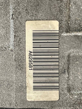 Load image into Gallery viewer, AC COMPRESSOR Toyota Avalon 2000 00 2001 01 - NW43099
