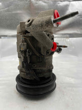 Load image into Gallery viewer, AC COMPRESSOR Toyota Avalon 2000 00 2001 01 - NW43099
