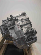 Load image into Gallery viewer, Transmission  VOLVO XC60 2022 - NW410127
