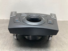 Load image into Gallery viewer, Temperature Controls Hyundai Santa Fe 2019 - NW409500
