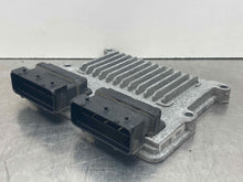 Load image into Gallery viewer, ECU ECM Computer Hyundai Santa Fe 2019 - NW409171
