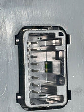 Load image into Gallery viewer, TEMPERATURE CONTROLS Toyota Camry 2015 15 2016 16 - NW409506
