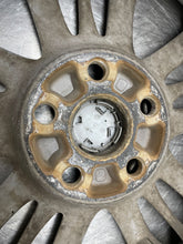 Load image into Gallery viewer, Wheel Rim Toyota Camry 2015 - NW410267
