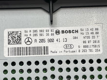Load image into Gallery viewer, INFO-GPS SCREEN C250 C300 C350 C43 C63 GLC250d GLC300 15-20 - NW409537
