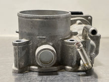 Load image into Gallery viewer, THROTTLE BODY Toyota Tacoma 2005 05 06 07 08 09 - NW178653
