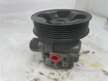 Load image into Gallery viewer, POWER STEERING PUMP Tacoma 2005 05 2006 06 07 08 09 - NW164151
