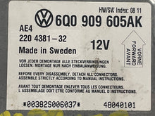 Load image into Gallery viewer, Air Bag Computer Volkswagen 2004 04 2005 05 - NW38653
