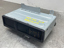 Load image into Gallery viewer, CD Changer Lexus ES300 ES330 2002 02 2003 03 2004 04 2005 05 2006 06 - NW409794
