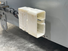 Load image into Gallery viewer, CD Changer Lexus ES300 ES330 2002 02 2003 03 2004 04 2005 05 2006 06 - NW409794

