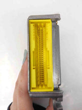 Load image into Gallery viewer, AIR BAG COMPUTER Audi A6 RS6 S6 2003 03 2004 04 - NW28476

