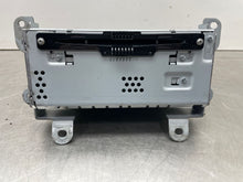 Load image into Gallery viewer, Radio Lincoln MKC 2017 - NW409772
