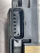 Load image into Gallery viewer, THROTTLE BODY Q50 Q60 2016 16 2017 17 2018 18 2019 19 - NW410068
