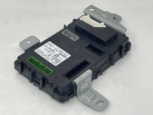 Load image into Gallery viewer, Computer  INFINITI Q60 2017 - NW408993

