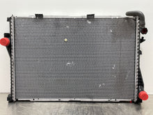 Load image into Gallery viewer, RADIATOR BMW 540i 740i 750i 1999 99 00 01 02 03 - NW409752
