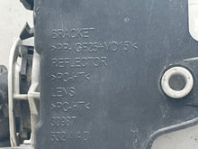 Load image into Gallery viewer, Fog Light Aspen Grand Cherokee Durango Dakota 2005 05 2006 06 07 08 09 10 - NW409343
