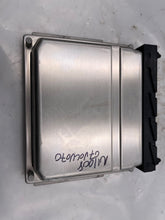Load image into Gallery viewer, ECU ECM COMPUTER Volvo S60 V70 XC90 05 06 07 2007 - NW63191
