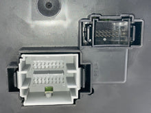 Load image into Gallery viewer, Body Control computer Volvo V70 V40 2006 06 2007 07 - NW39275

