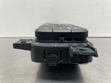Load image into Gallery viewer, Temperature Controls   2010 - NW410566
