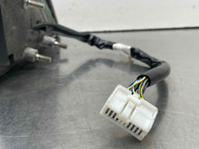 Load image into Gallery viewer, Side View Door Mirror   2010 - NW410442
