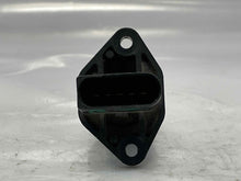 Load image into Gallery viewer, Mass Air Flow Sensor Meter MAF Porsche Cayenne 03 04 05 06 - NW5428
