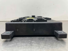 Load image into Gallery viewer, BODY CONTROL MODULE BCM COMPUTER XF XFR 2016 16 2017 17 - NW410932
