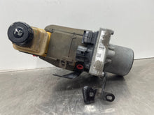 Load image into Gallery viewer, POWER STEERING PUMP QX60 2016 16 2017 17 2018 18 2019 19 - NW410733
