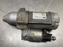 Load image into Gallery viewer, Starter Motor  INFINITI Q50 2016 - NW411240

