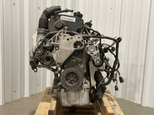 Load image into Gallery viewer, ENGINE Audi TT 2008 08 2009 09 2010 10 2.0L - NW66523
