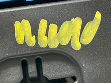 Load image into Gallery viewer, Speedometer Cluster Volkswagen Beetle 2013 - NW162094
